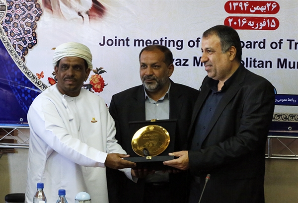 http://www.ahvaz.ir/Portals/0/Articles/1394/heyat%20omani%20(23).jpg
